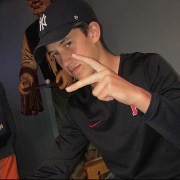 Meet your Posher, Vinny - Picture 1 of 1